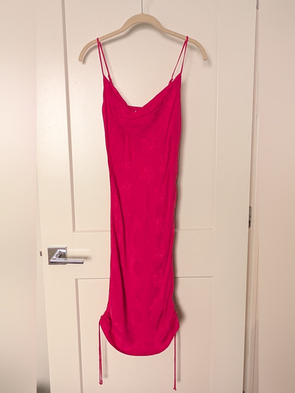 Aritzia Wilfred Only Ruched Satin Slip Dress Electron Fuchsia NWT XS